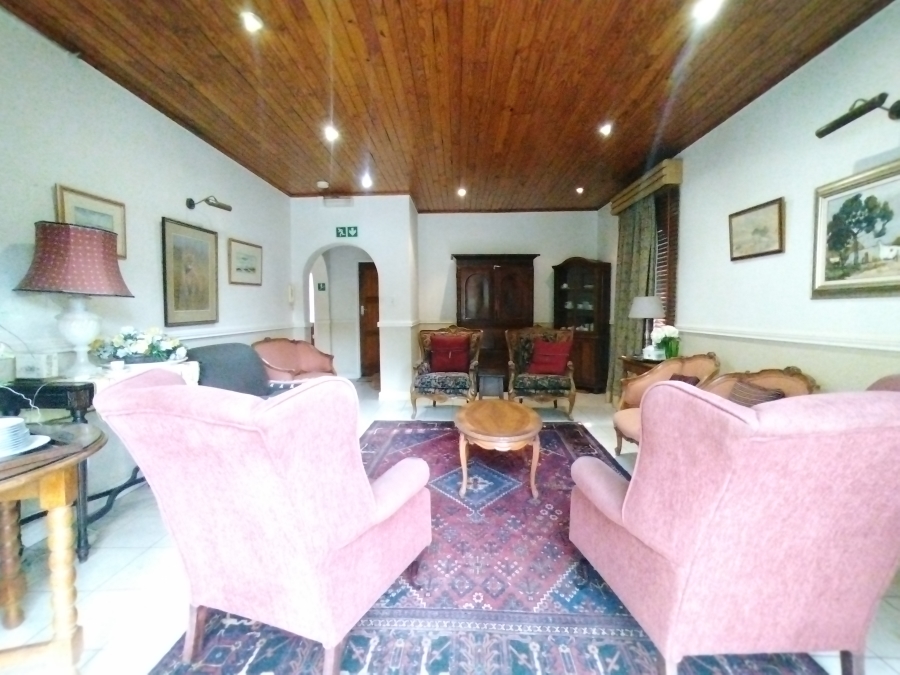 9 Bedroom Property for Sale in Baileys Muckleneuk Gauteng