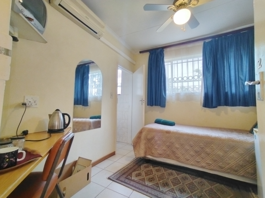 9 Bedroom Property for Sale in Baileys Muckleneuk Gauteng