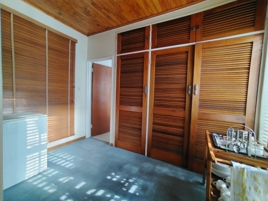 9 Bedroom Property for Sale in Baileys Muckleneuk Gauteng