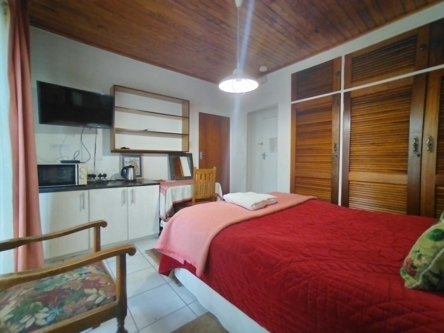 9 Bedroom Property for Sale in Baileys Muckleneuk Gauteng