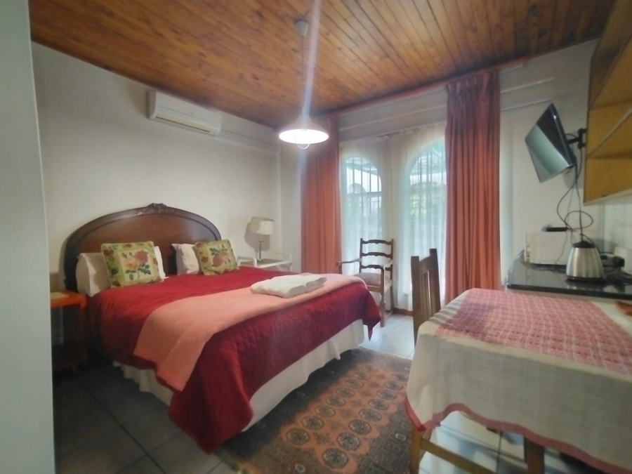 9 Bedroom Property for Sale in Baileys Muckleneuk Gauteng