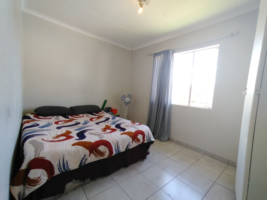 2 Bedroom Property for Sale in Die Hoewes Gauteng