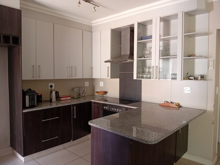 To Let 3 Bedroom Property for Rent in Moreleta Park Gauteng