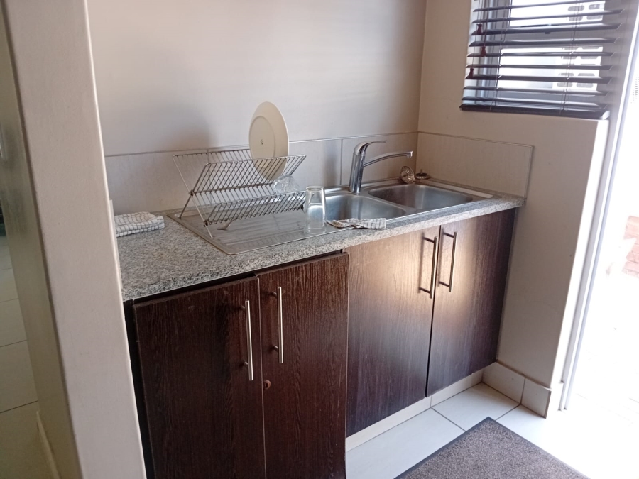 To Let 3 Bedroom Property for Rent in Moreleta Park Gauteng