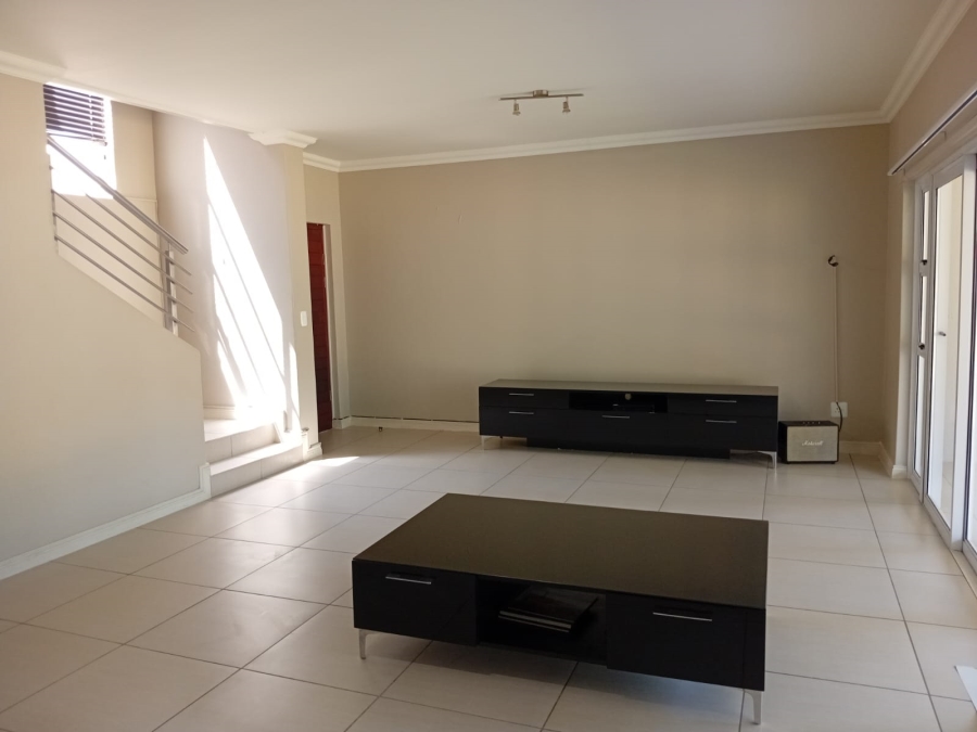 To Let 3 Bedroom Property for Rent in Moreleta Park Gauteng