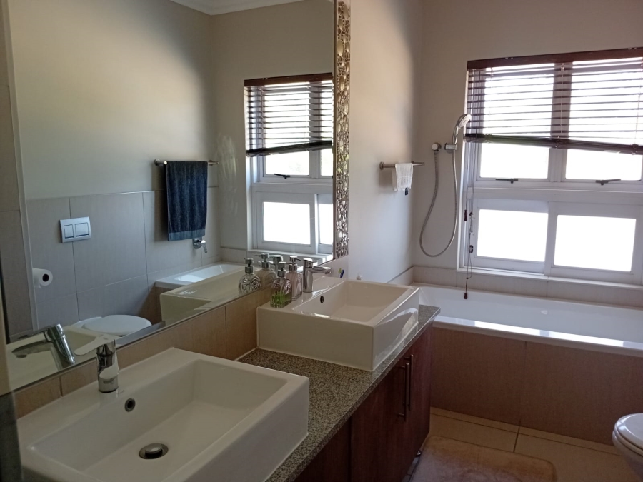 To Let 3 Bedroom Property for Rent in Moreleta Park Gauteng