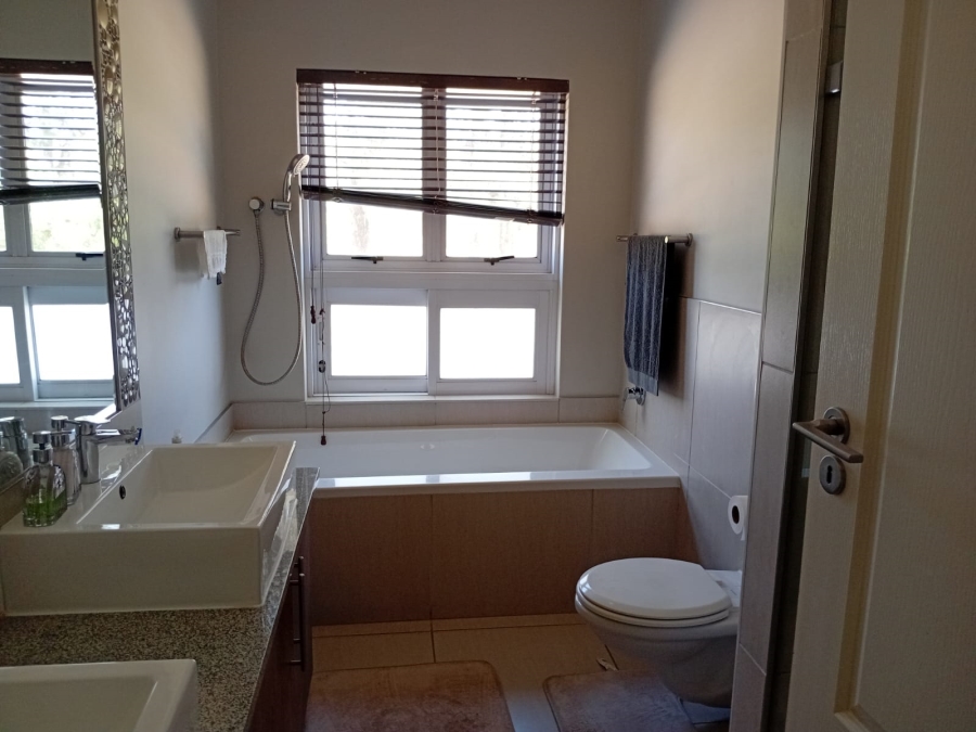 To Let 3 Bedroom Property for Rent in Moreleta Park Gauteng