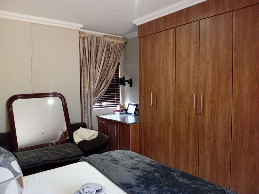 To Let 3 Bedroom Property for Rent in Moreleta Park Gauteng