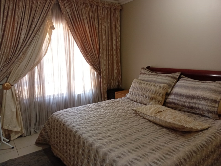 To Let 3 Bedroom Property for Rent in Moreleta Park Gauteng