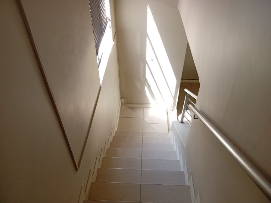 To Let 3 Bedroom Property for Rent in Moreleta Park Gauteng
