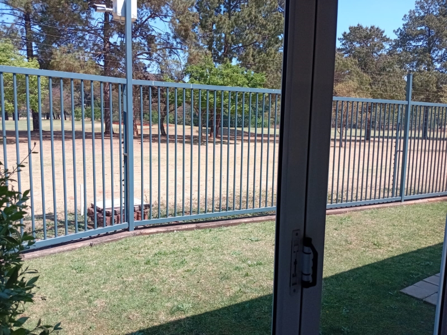 To Let 3 Bedroom Property for Rent in Moreleta Park Gauteng