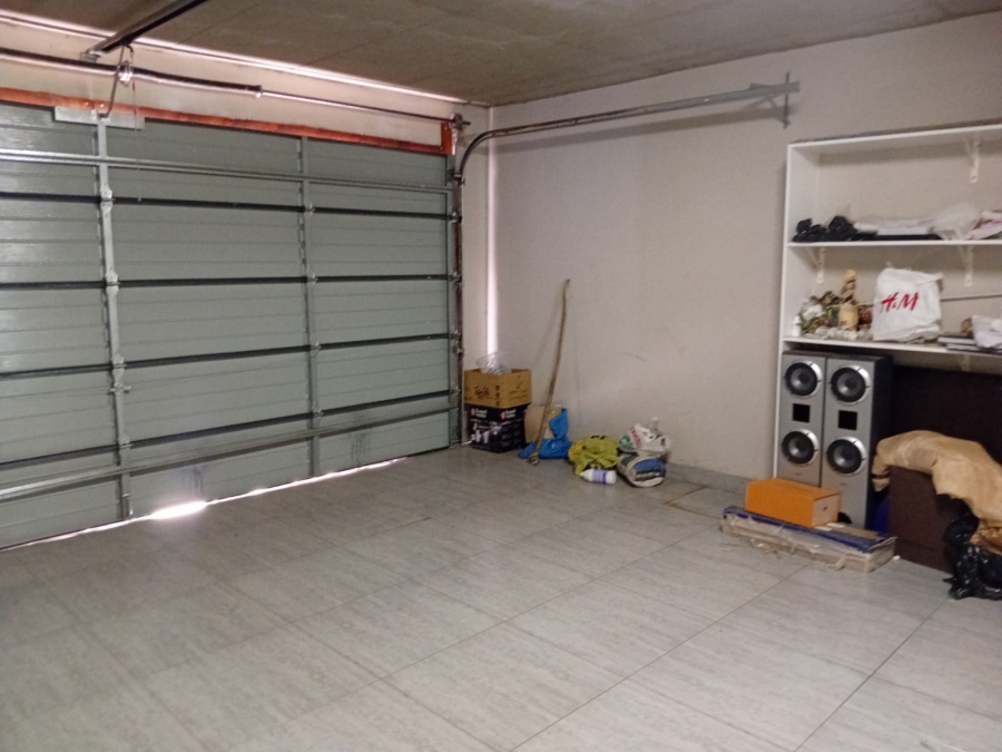 To Let 3 Bedroom Property for Rent in Moreleta Park Gauteng