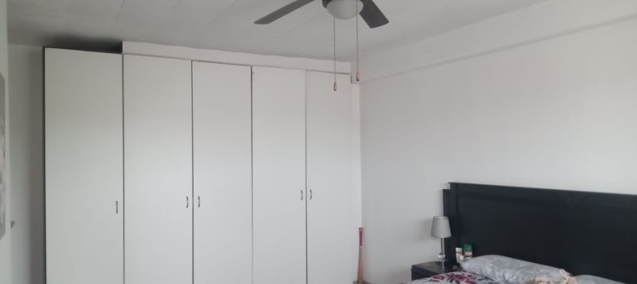 2 Bedroom Property for Sale in New Redruth Gauteng