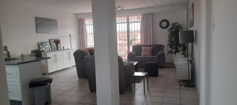 2 Bedroom Property for Sale in New Redruth Gauteng