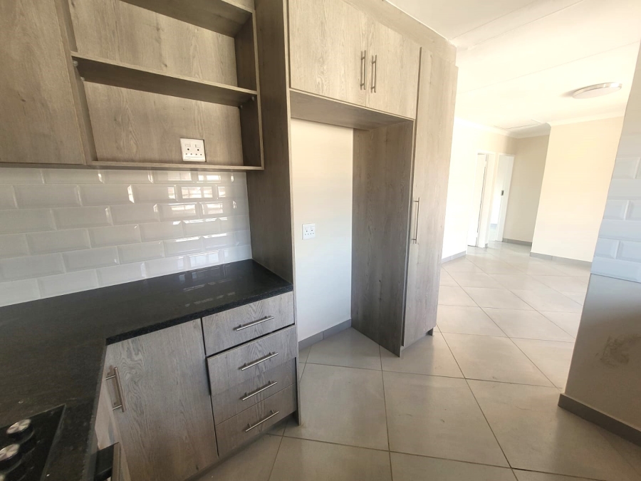 2 Bedroom Property for Sale in Amberfield Gauteng
