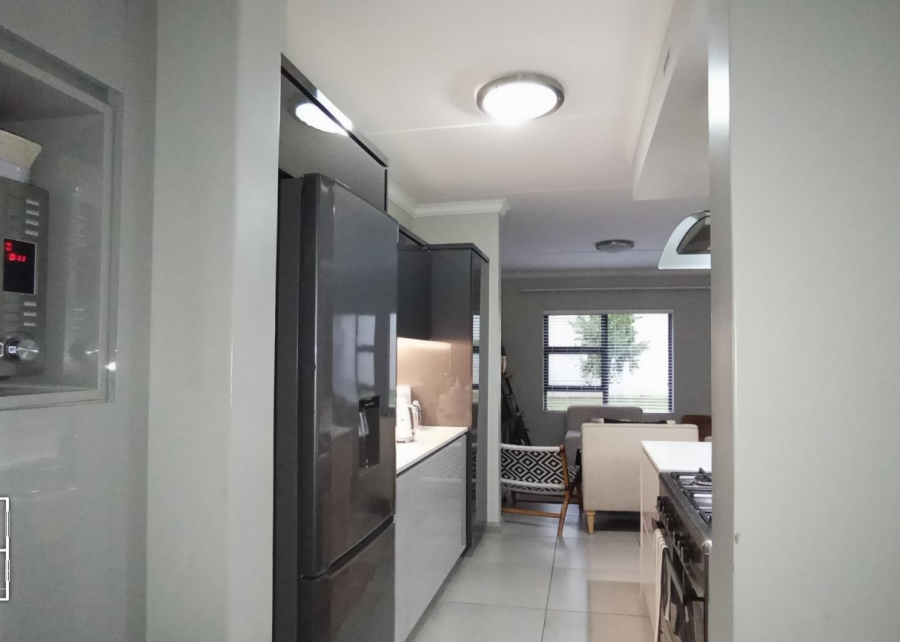 3 Bedroom Property for Sale in Carlswald Gauteng