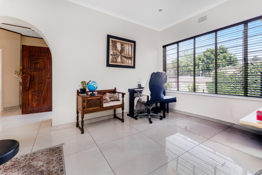 To Let 4 Bedroom Property for Rent in Morningside Manor Gauteng