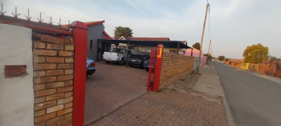 3 Bedroom Property for Sale in Soshanguve XX Gauteng