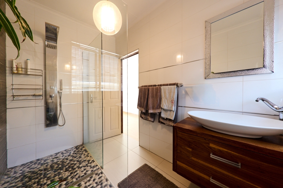 3 Bedroom Property for Sale in Sunninghill Gauteng