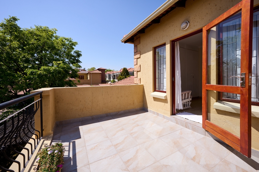 3 Bedroom Property for Sale in Sunninghill Gauteng