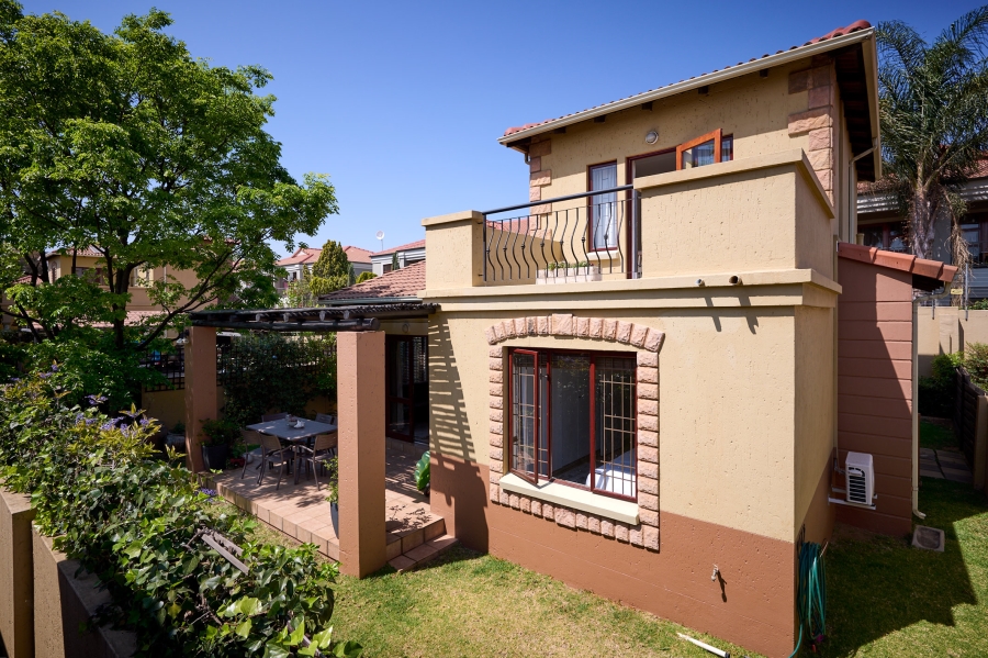 3 Bedroom Property for Sale in Sunninghill Gauteng