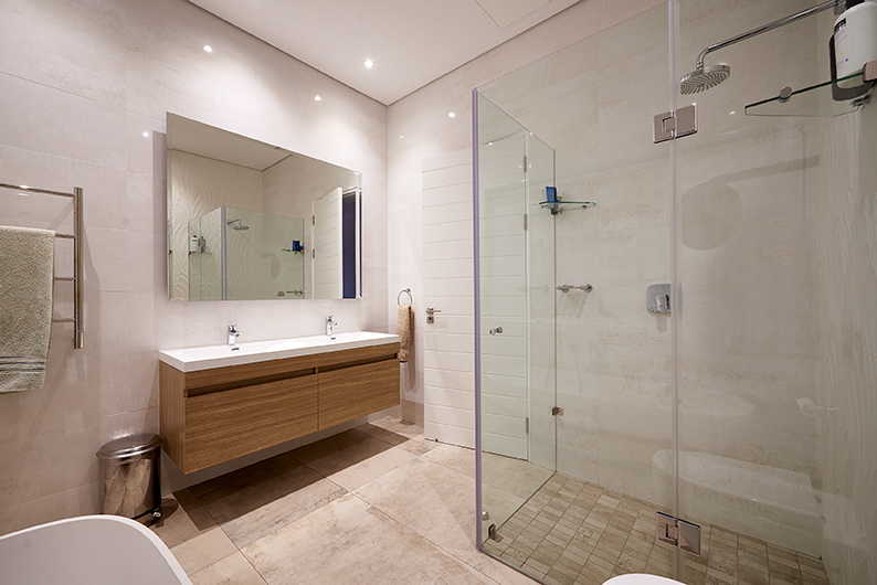 4 Bedroom Property for Sale in Waterfall Country Estate Gauteng