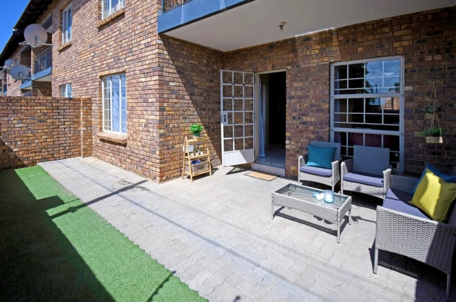 2 Bedroom Property for Sale in Silverton Gauteng