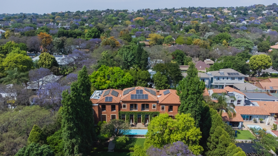 5 Bedroom Property for Sale in Waterkloof Gauteng