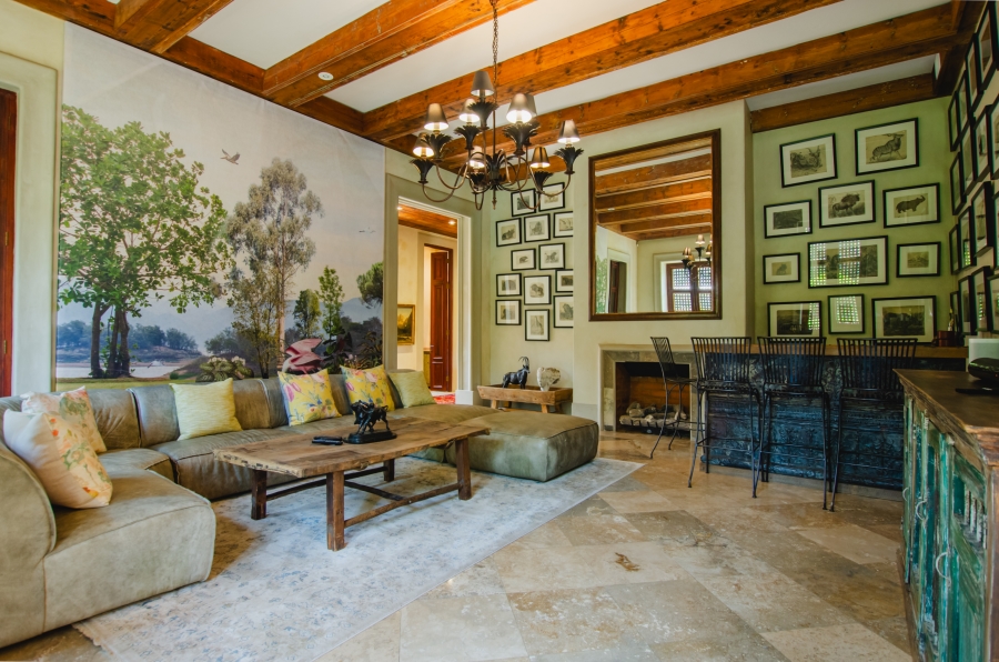 5 Bedroom Property for Sale in Waterkloof Gauteng