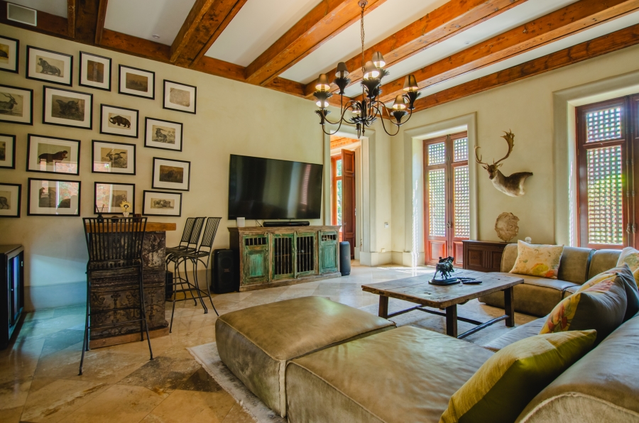 5 Bedroom Property for Sale in Waterkloof Gauteng