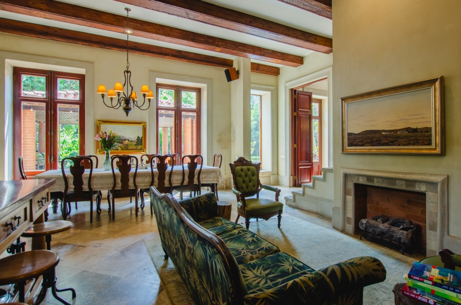 5 Bedroom Property for Sale in Waterkloof Gauteng