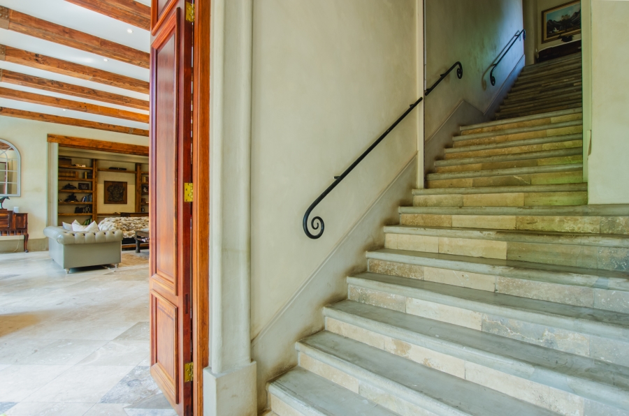 5 Bedroom Property for Sale in Waterkloof Gauteng