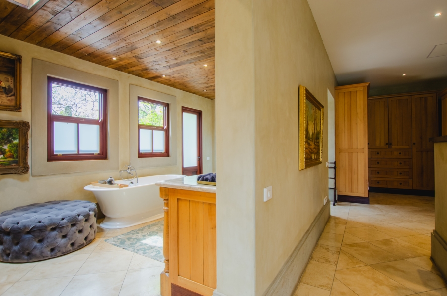 5 Bedroom Property for Sale in Waterkloof Gauteng