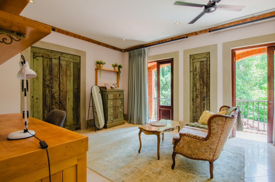 5 Bedroom Property for Sale in Waterkloof Gauteng