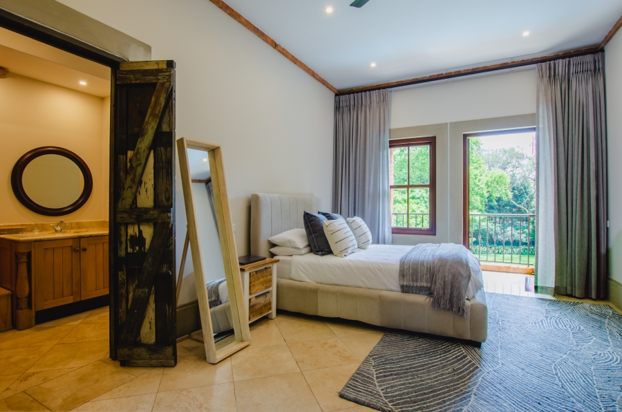 5 Bedroom Property for Sale in Waterkloof Gauteng