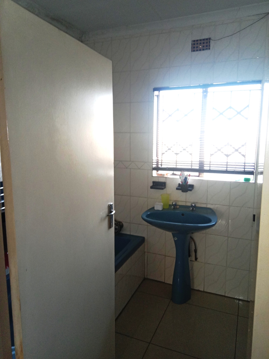 4 Bedroom Property for Sale in Spruit View Gauteng