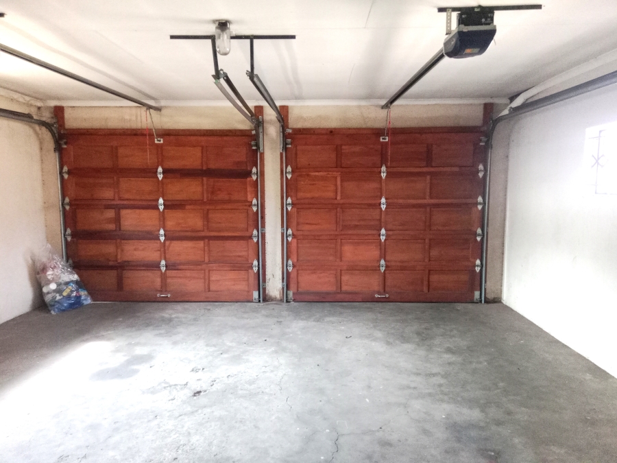 4 Bedroom Property for Sale in Spruit View Gauteng
