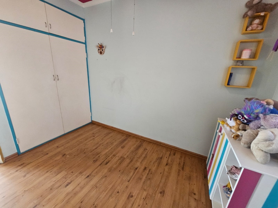 2 Bedroom Property for Sale in Brackenhurst Gauteng