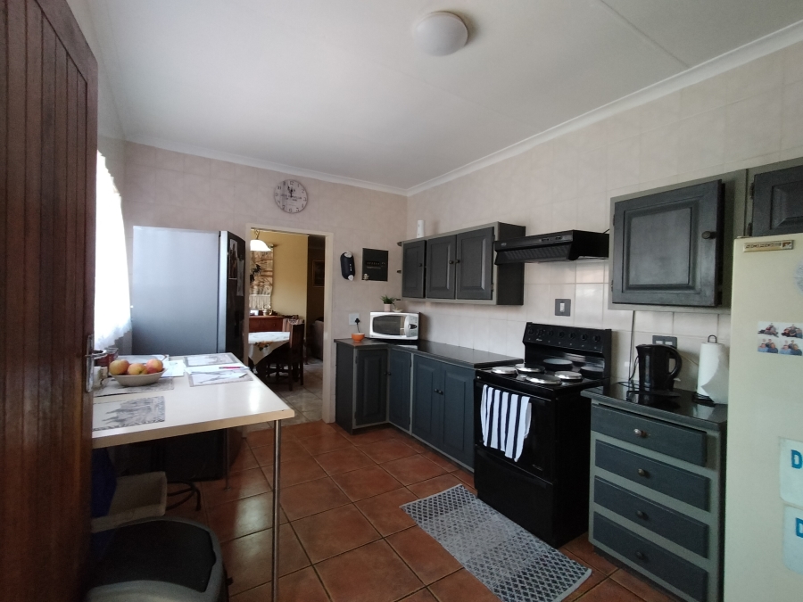 4 Bedroom Property for Sale in Discovery Gauteng
