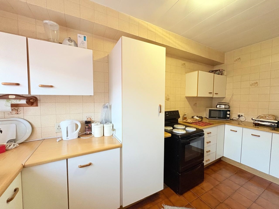 3 Bedroom Property for Sale in South Crest Gauteng