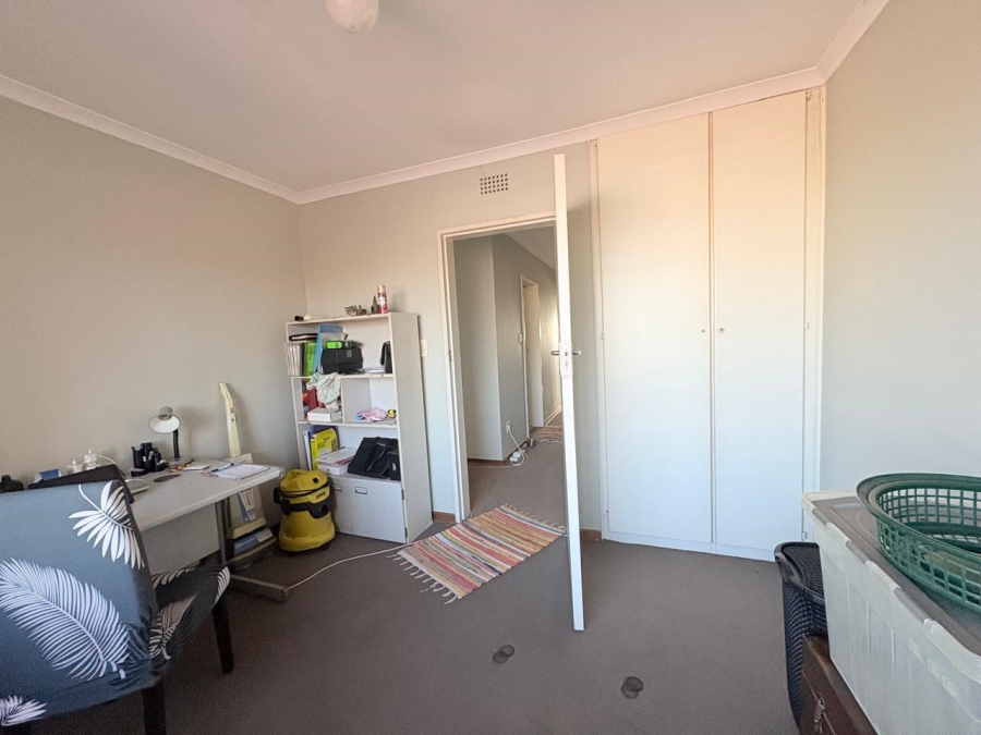 3 Bedroom Property for Sale in South Crest Gauteng