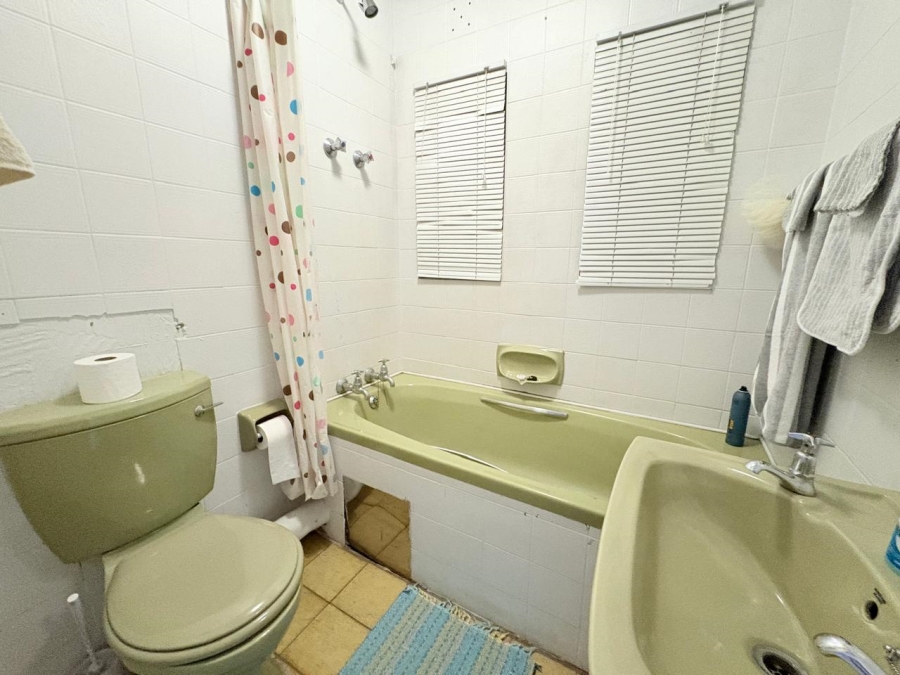 3 Bedroom Property for Sale in South Crest Gauteng
