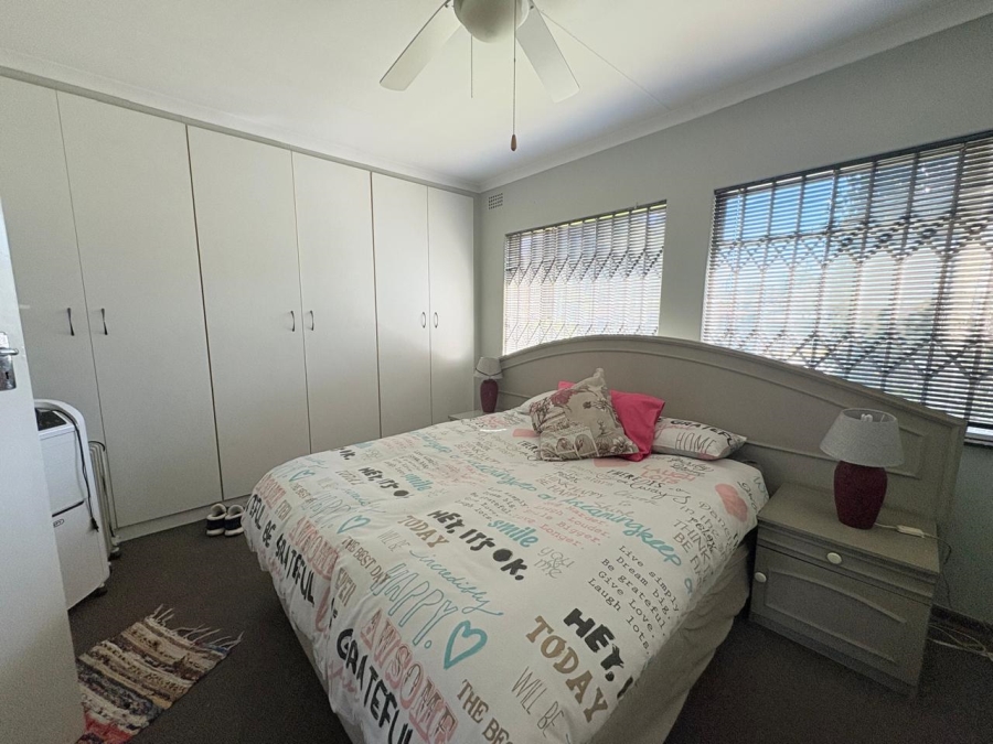 3 Bedroom Property for Sale in South Crest Gauteng