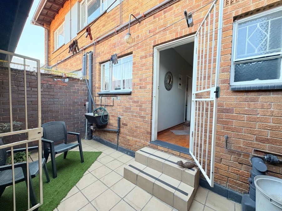 3 Bedroom Property for Sale in South Crest Gauteng