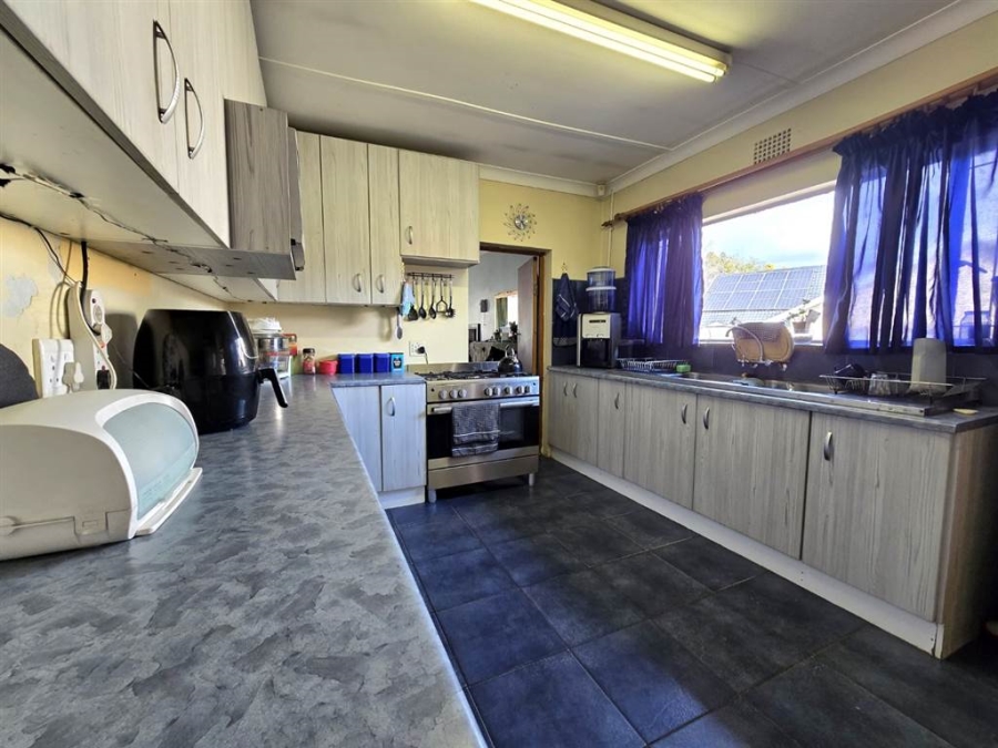 3 Bedroom Property for Sale in Raceview Gauteng
