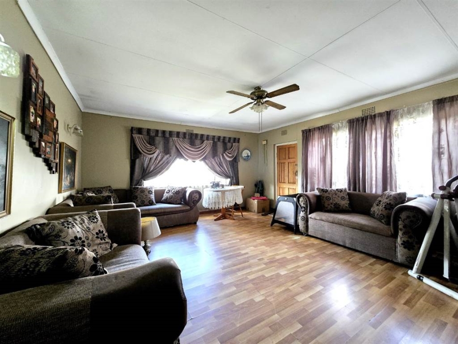 3 Bedroom Property for Sale in Raceview Gauteng