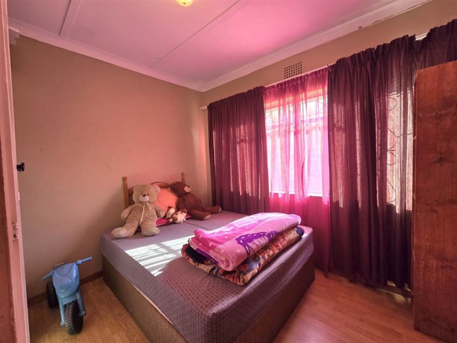 3 Bedroom Property for Sale in Raceview Gauteng