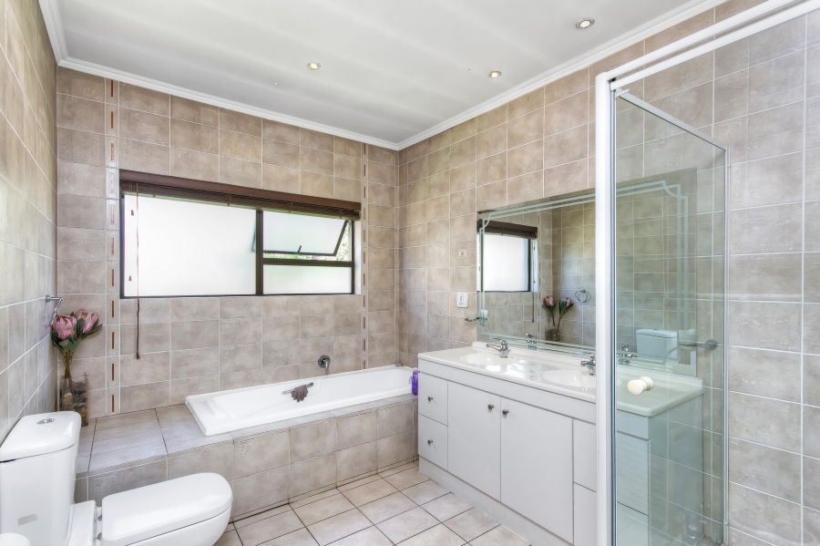 3 Bedroom Property for Sale in Rivonia Gauteng