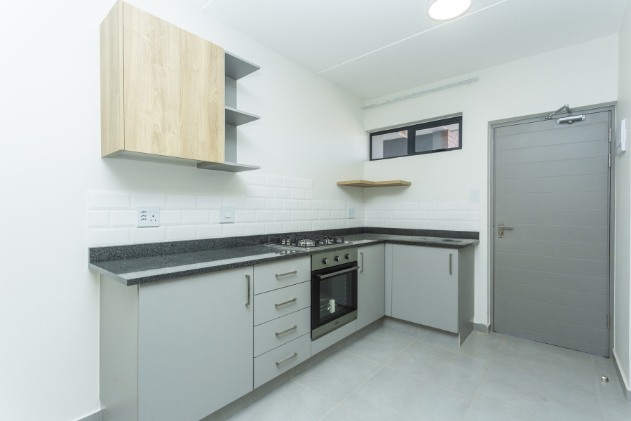To Let 2 Bedroom Property for Rent in Vorna Valley Gauteng