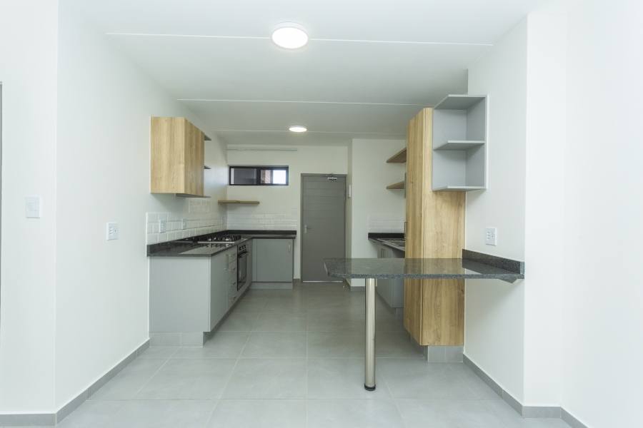 To Let 2 Bedroom Property for Rent in Vorna Valley Gauteng